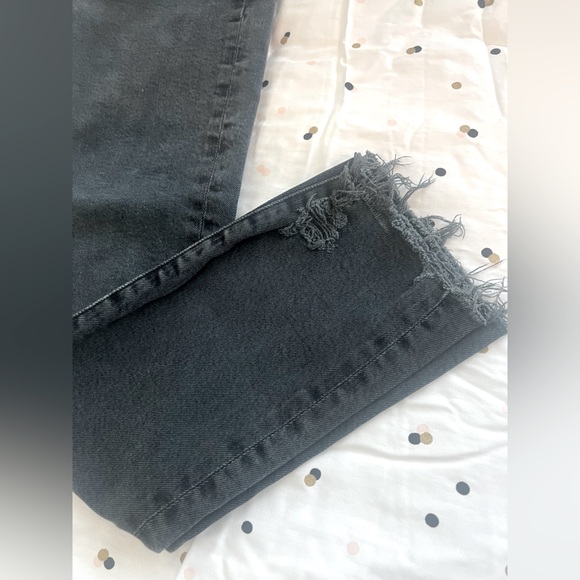 AGOLDE Feral Black Toni Mid Rise Raw Hem Straight Jeans - Size 26 - Picture 4 of 7